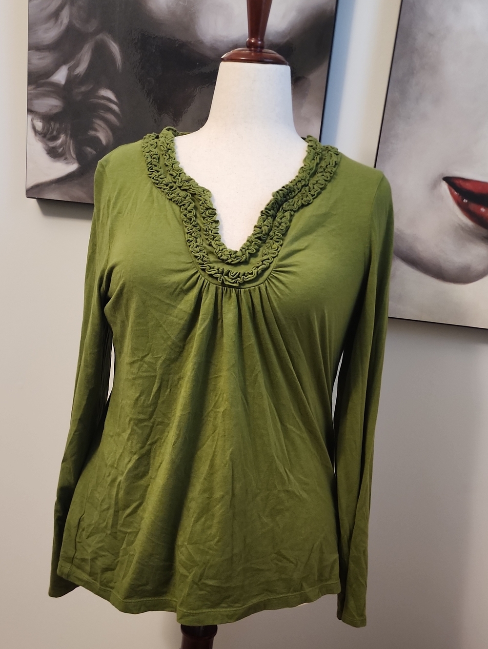 Ann Taylor Loft Olive Green Ruffle V-Neck Long Sleeve Top XL